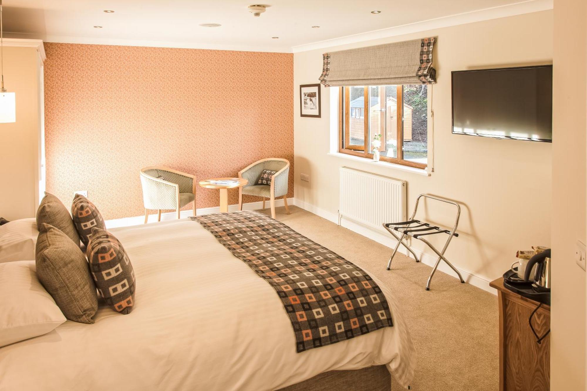 Gwesty'R Emlyn Hotel Newcastle Emlyn Oda fotoğraf