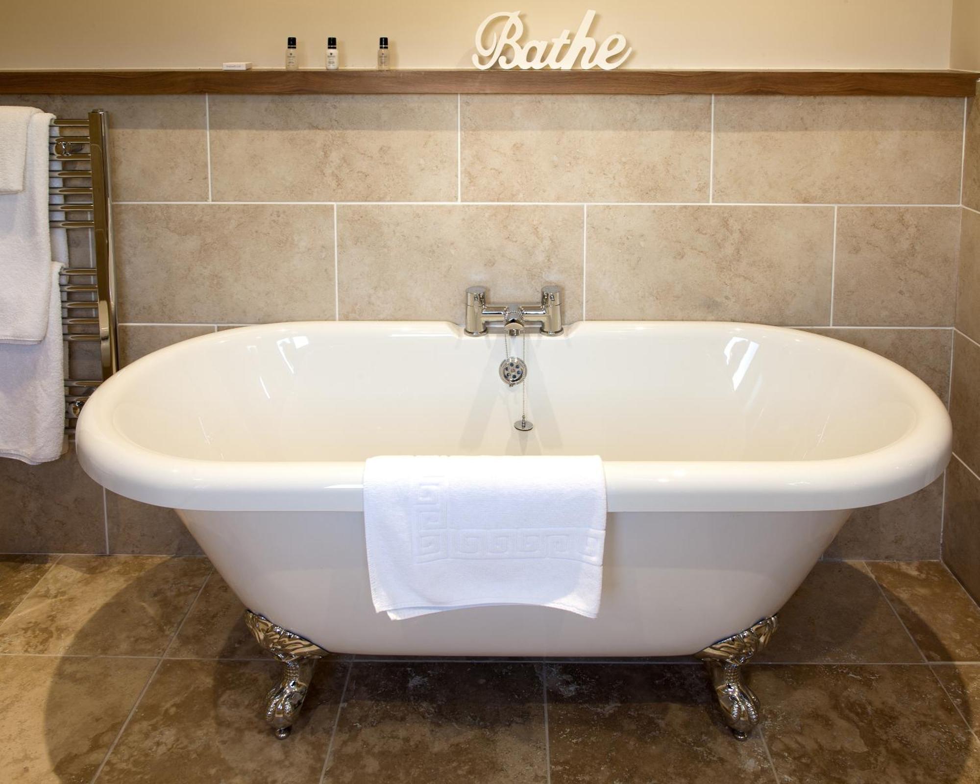 Gwesty'R Emlyn Hotel Newcastle Emlyn Oda fotoğraf