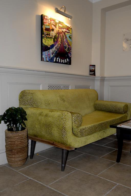 Gwesty'R Emlyn Hotel Newcastle Emlyn Dış mekan fotoğraf