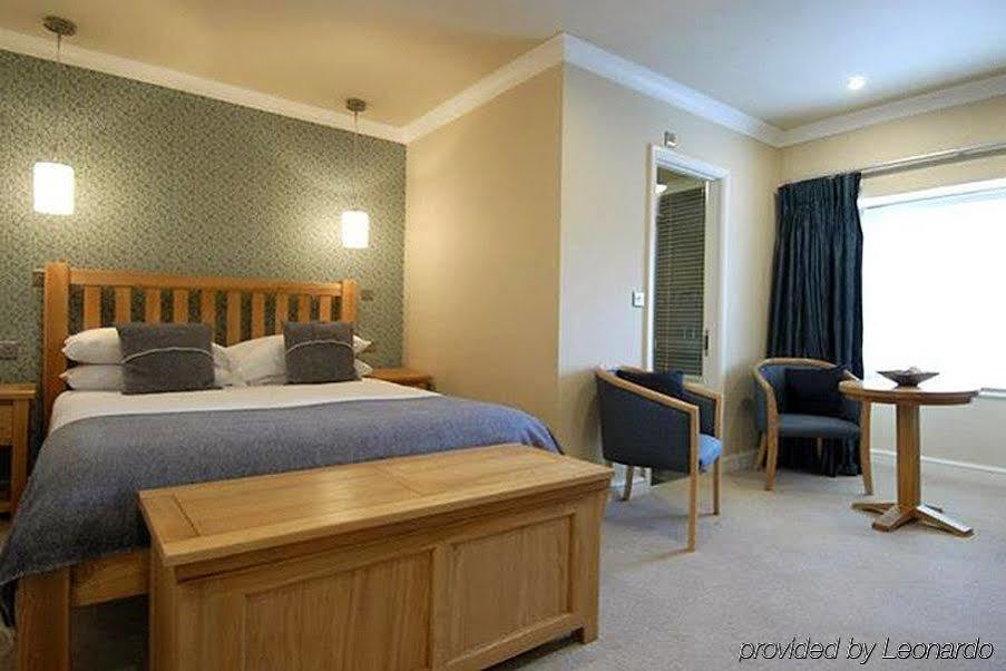 Gwesty'R Emlyn Hotel Newcastle Emlyn Oda fotoğraf